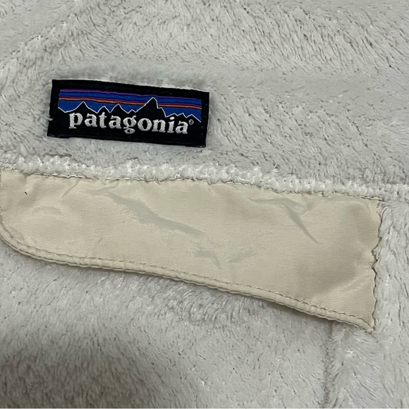 Patagonia Woman’s T Snap Button Fleece Size Medium White Polartec Preowned - Picture 8 of 11